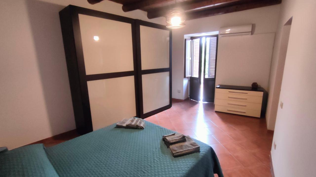 Vicolo Del Vento Casa Ponente Apartment Palermo Bagian luar foto